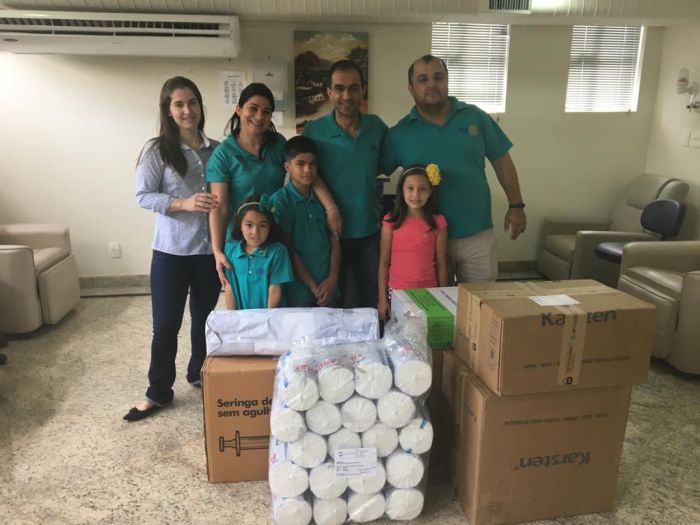 ENTREGA SUPRIMENTOS AO HOSPITAL DO CÂNCER DE PATROCÍNIO